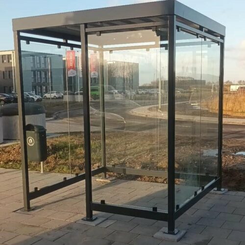 Rookoverkapping Myla Standaard 62 Rookabri Myla 2x2 linkerzijde half open. U kiest zelf of u links of rechts open wilt hebben bij deze uitvoering